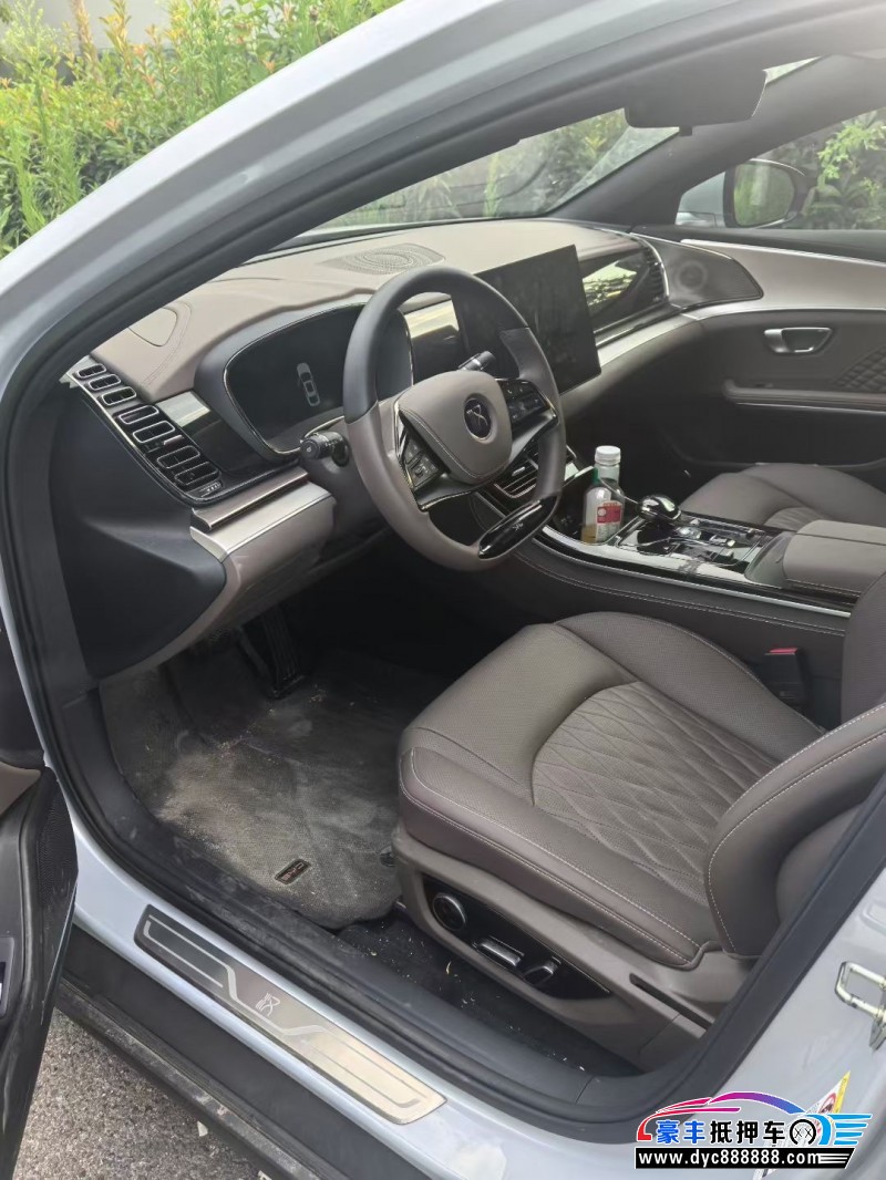 24年比亚迪汉轿车抵押车出售