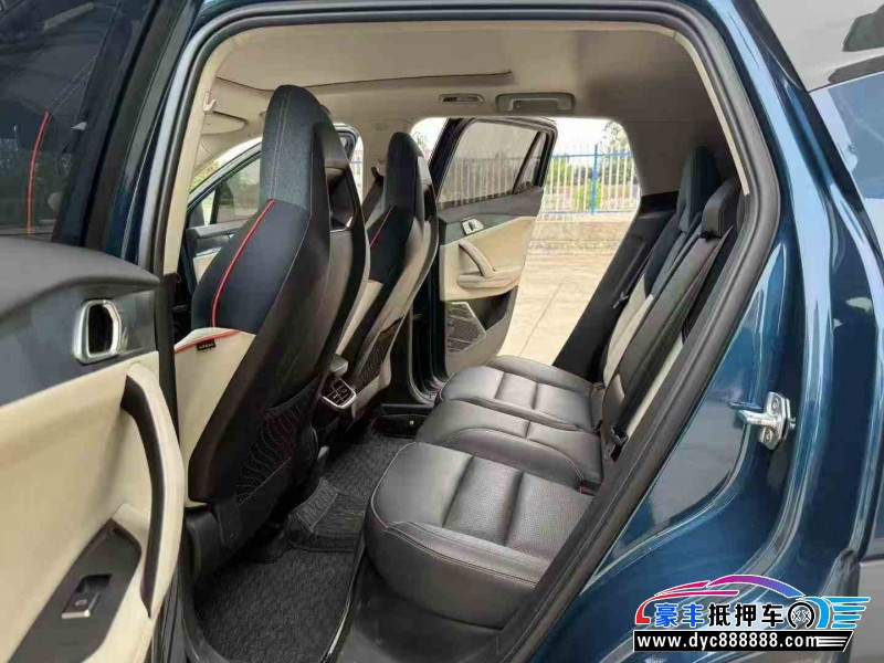 21年领克06轿车抵押车出售