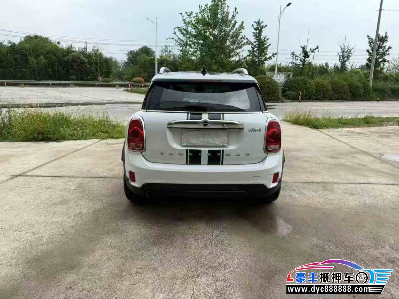 18年宝马MINI轿车抵押车出售