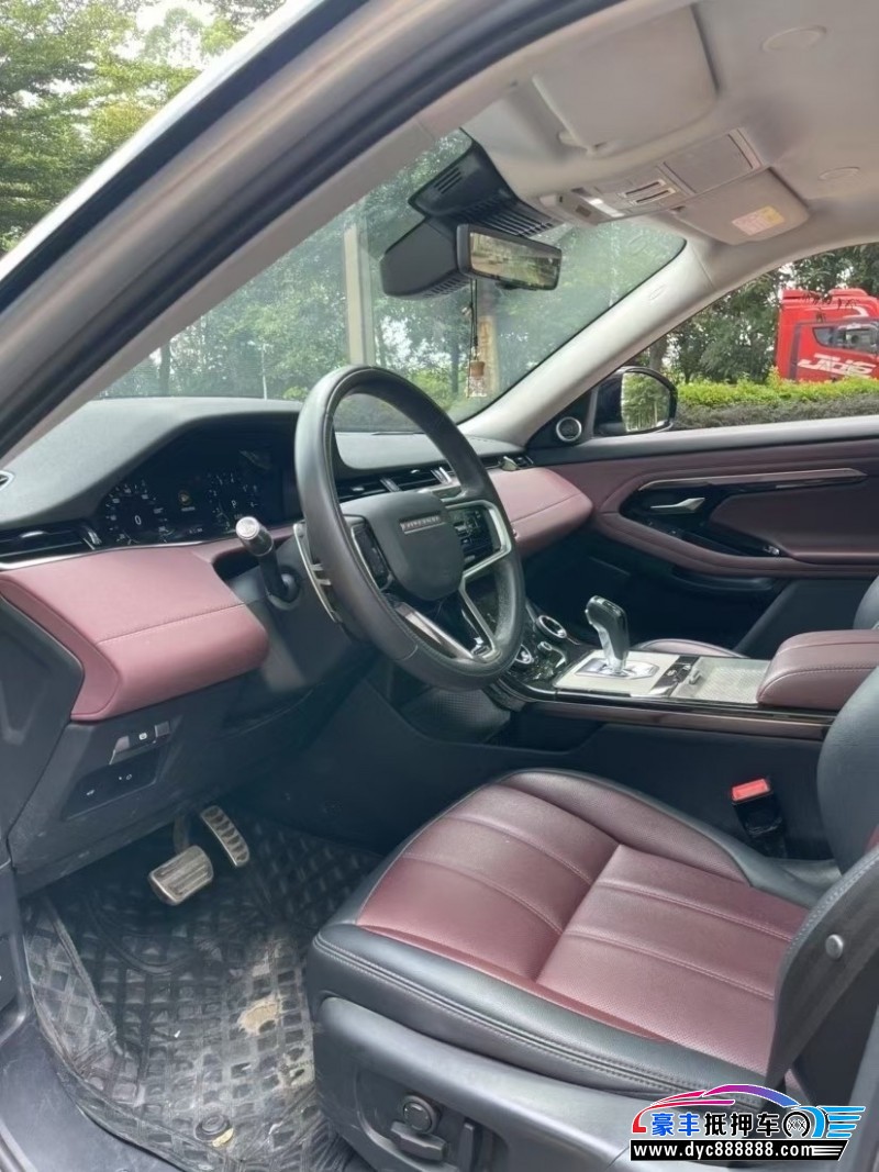 22年路虎揽胜极光轿车抵押车出售