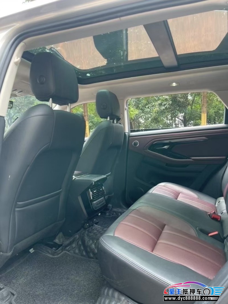 22年路虎揽胜极光轿车抵押车出售