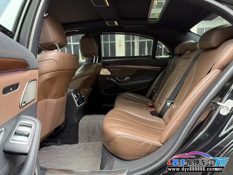 16年奔驰S轿车抵押车出售