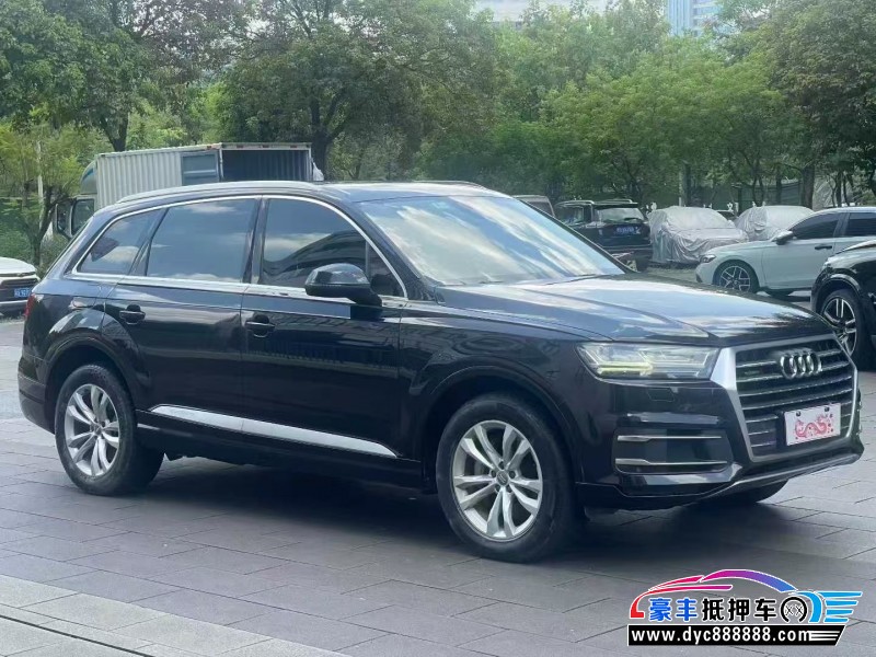 19年奥迪Q7轿车抵押车出售
