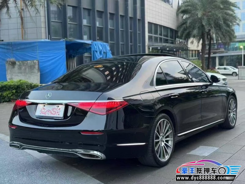 22年奔驰S轿车抵押车出售