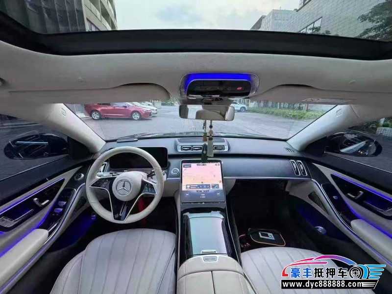 22年奔驰S轿车抵押车出售