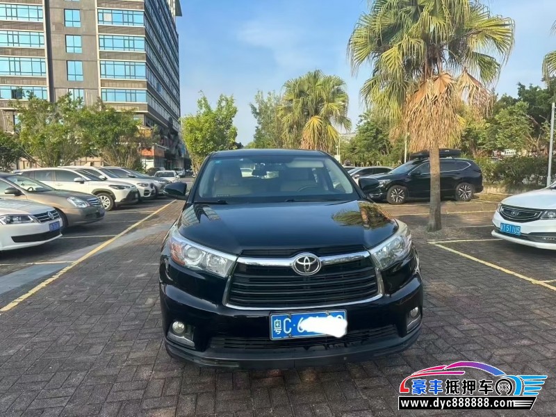 17年丰田汉兰达轿车抵押车出售