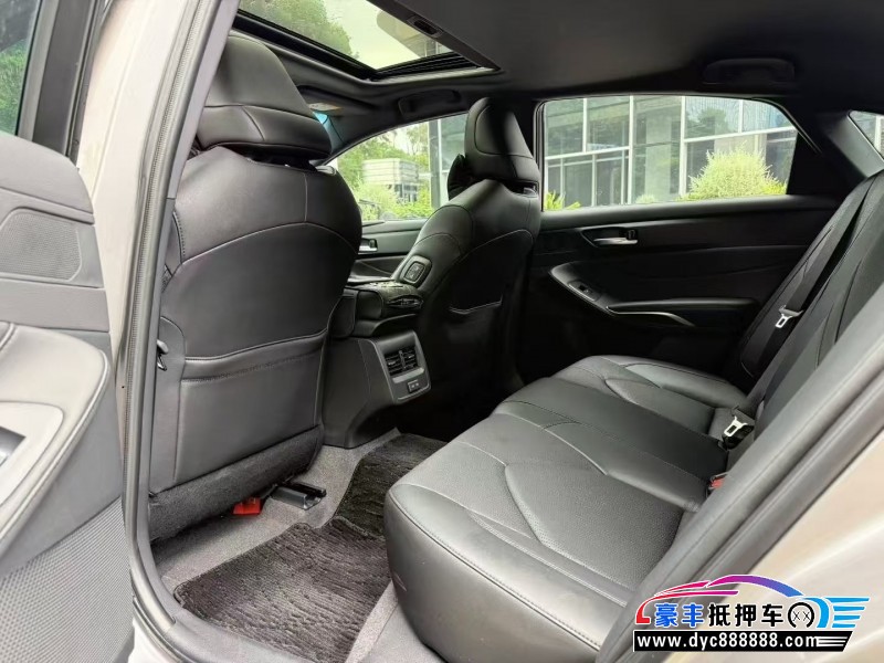 23年丰田亚洲龙轿车抵押车出售