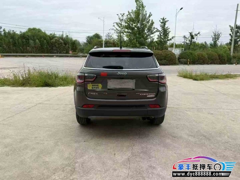 19年Jeep指南者轿车抵押车出售