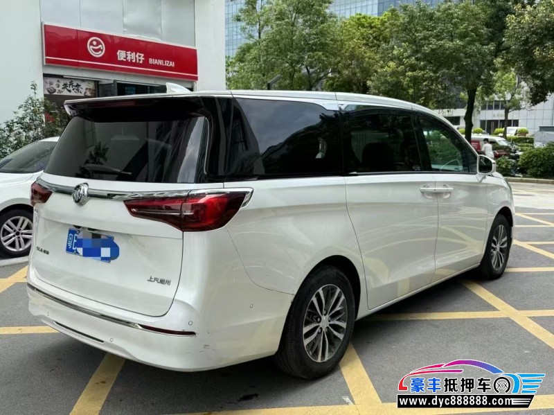 21年别克GL8轿车抵押车出售