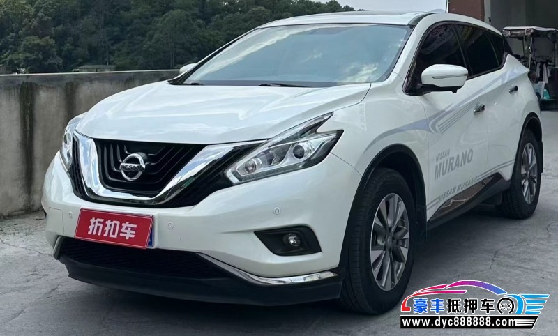 17年日产楼兰轿车抵押车出售