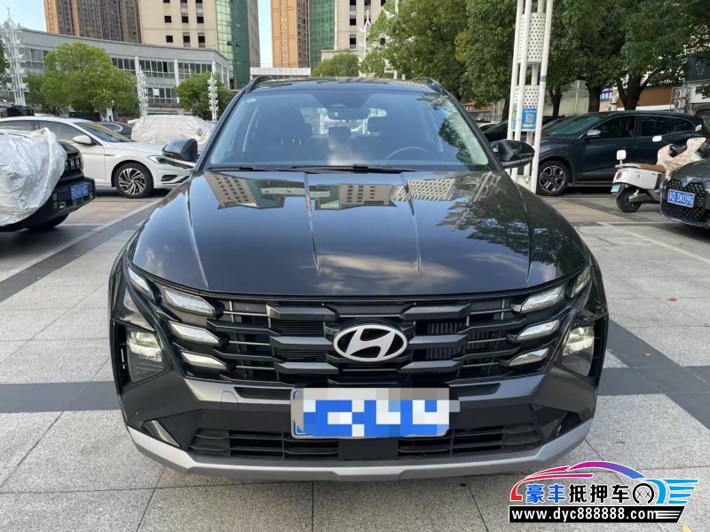 抵押车出售25年现代途胜轿车