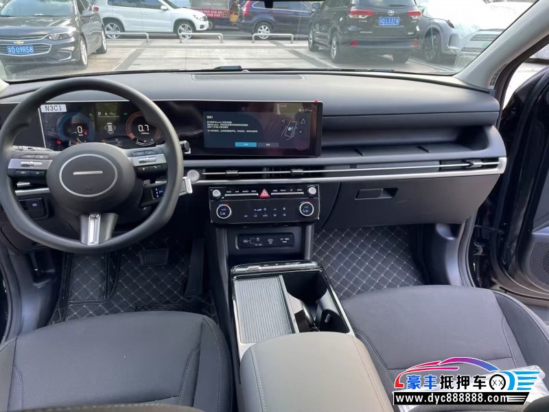 25年现代途胜轿车抵押车出售