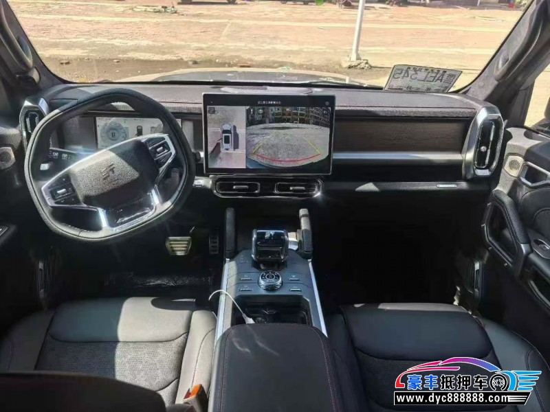 25年捷途旅行者轿车抵押车出售