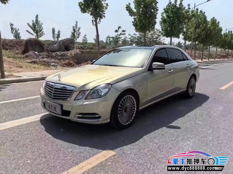 12年奔驰E轿车抵押车出售