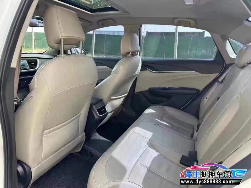 18年别克英朗轿车抵押车出售