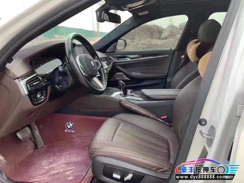 20年宝马5系轿车抵押车出售