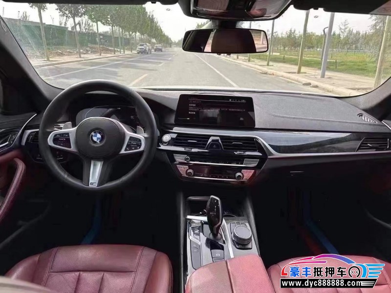 20年宝马5系轿车抵押车出售