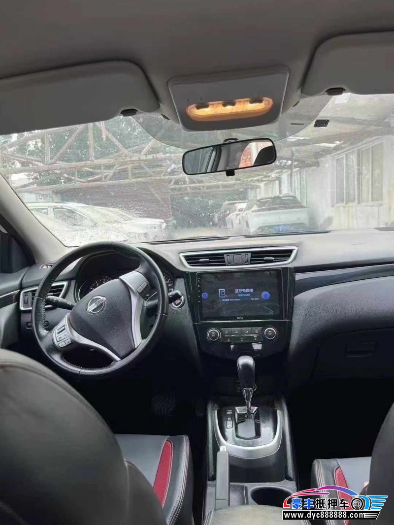 19年日产逍客轿车抵押车出售