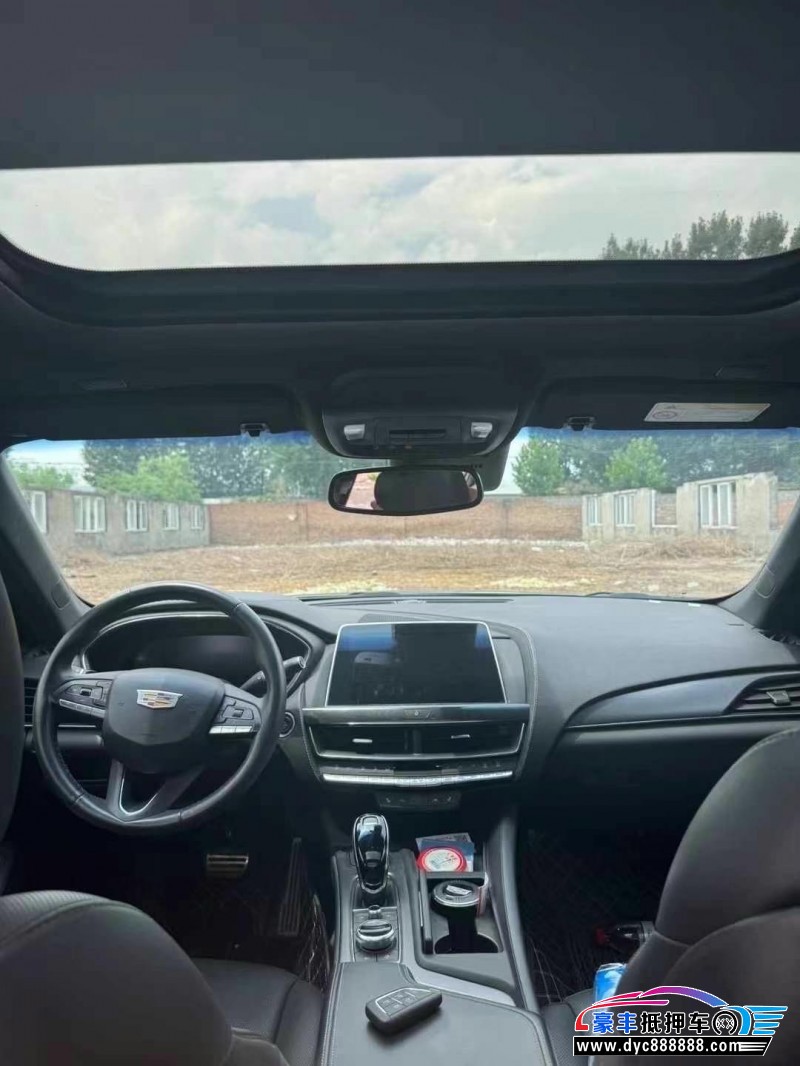 22年凯迪拉克CT5轿车抵押车出售