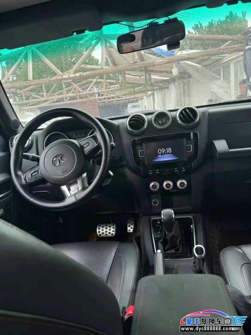 17年北京BJ40轿车抵押车出售