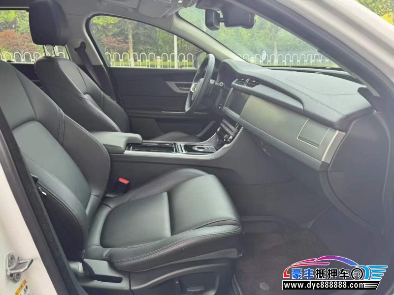 21年捷豹XFL轿车抵押车出售