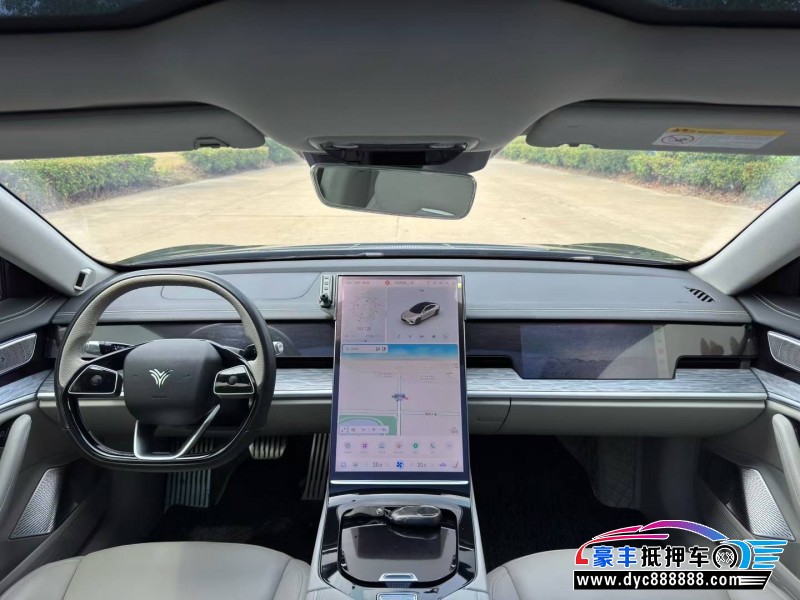 23年哪吒S轿车抵押车出售