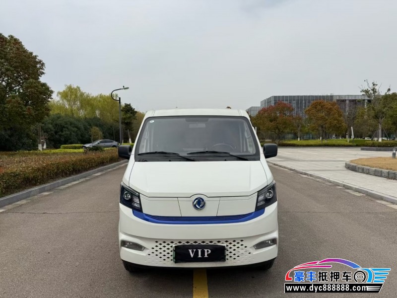 23年东风御风轿车