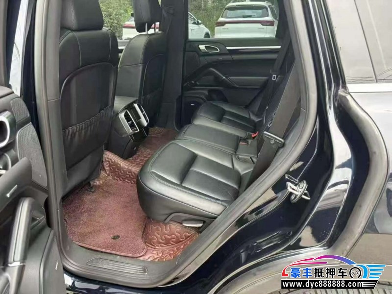 15年保时捷卡宴轿车抵押车出售