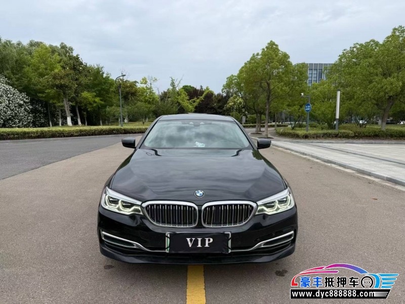 20年宝马5系轿车抵押车出售