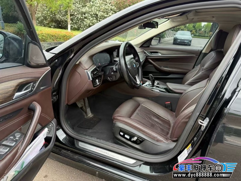 20年宝马5系轿车抵押车出售