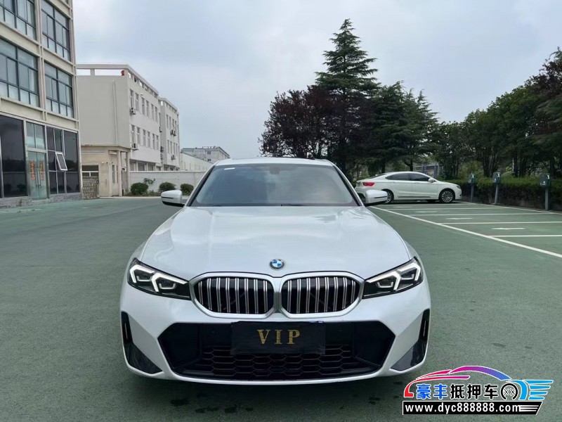 24年宝马3系轿车抵押车出售