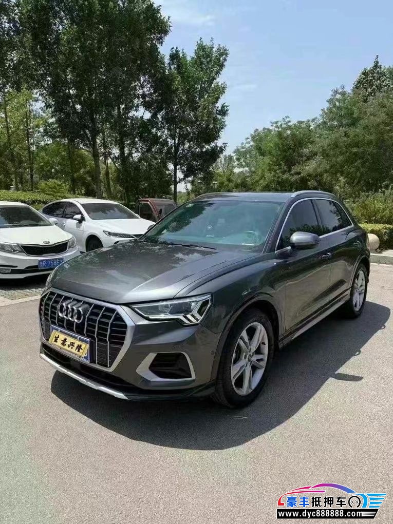 23年奥迪Q3SUV抵押车出售