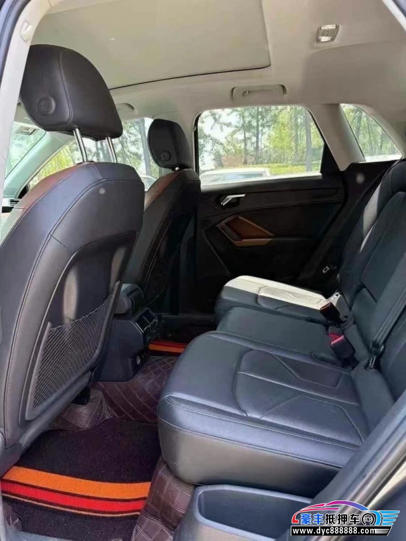 23年奥迪Q3SUV抵押车出售