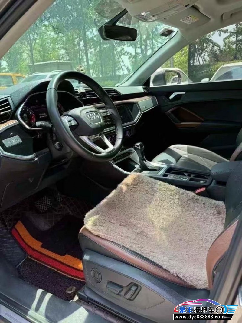 23年奥迪Q3SUV抵押车出售