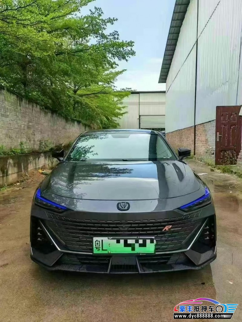 23年长安长安UNI轿车抵押车出售