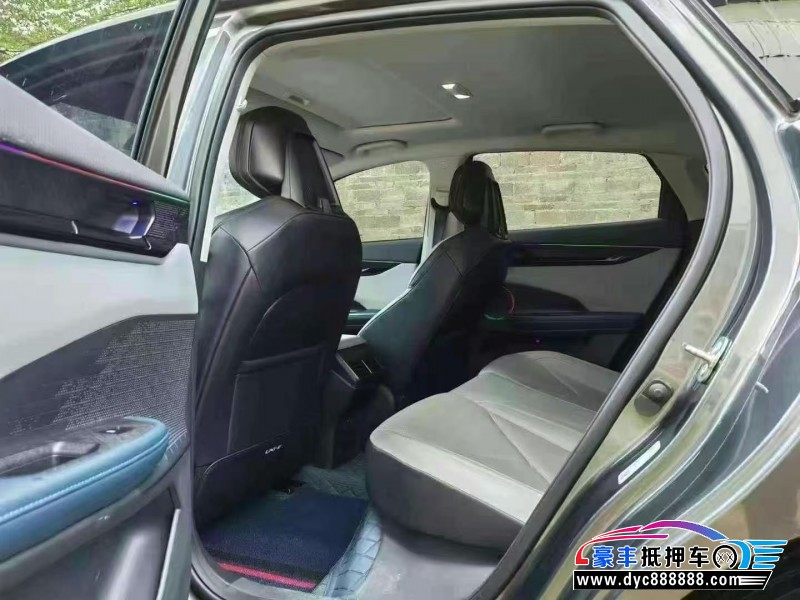 23年长安长安UNI轿车抵押车出售