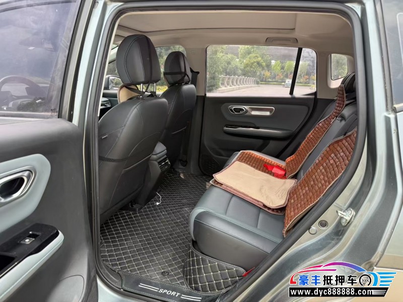 23年埃安Y70轿车抵押车出售