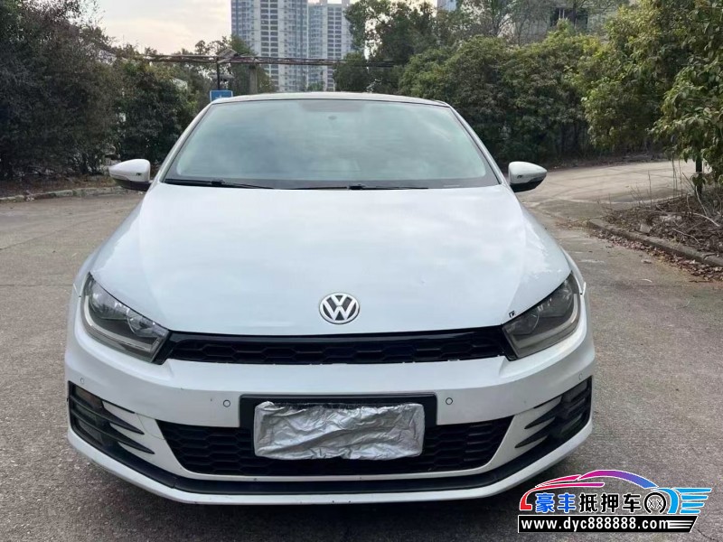 14年大众尚酷轿车抵押车出售