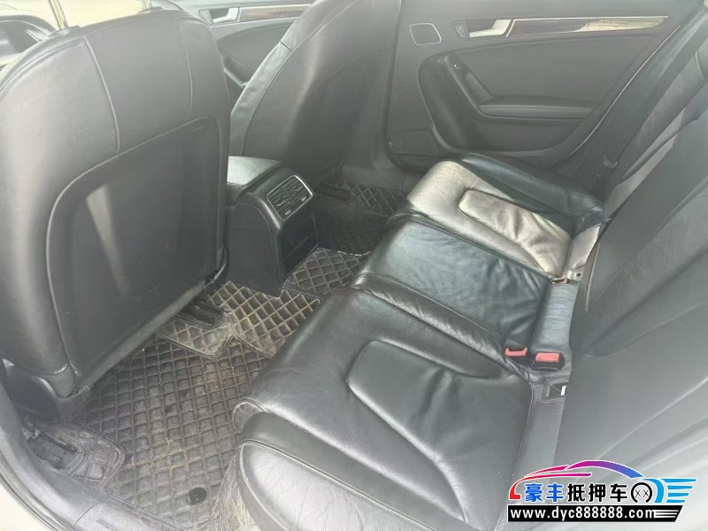 16年奥迪A4L轿车抵押车出售