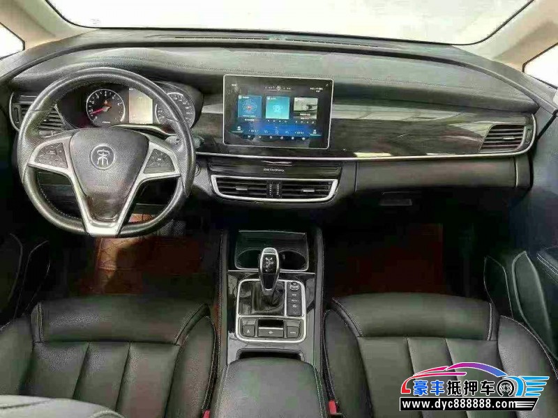 19年比亚迪宋轿车抵押车出售