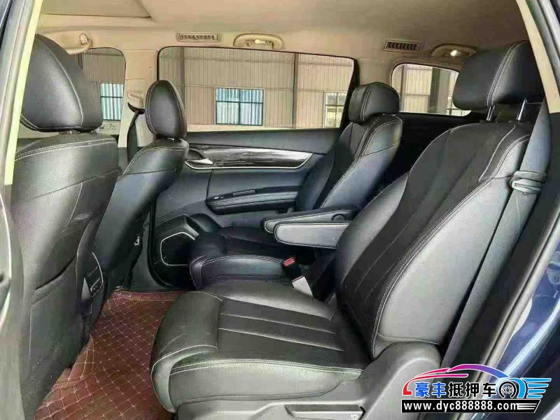 19年比亚迪宋轿车抵押车出售