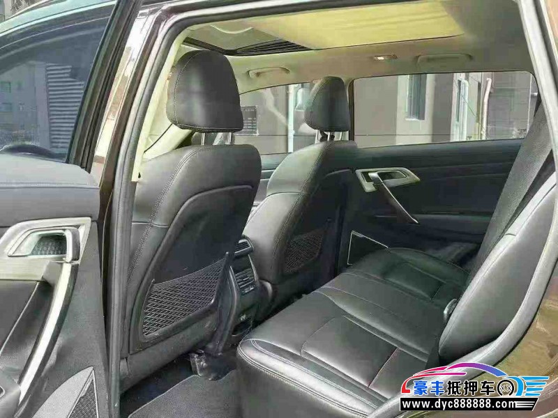 19年吉利博越轿车抵押车出售