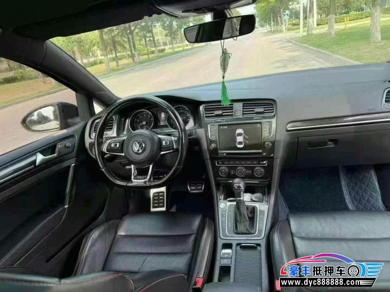 18年大众高尔夫轿车抵押车出售