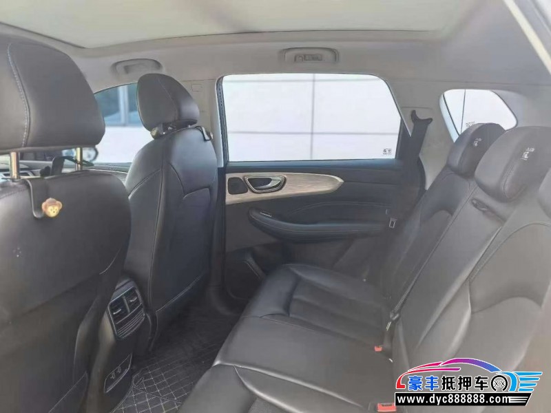 23年荣威RX5轿车抵押车出售