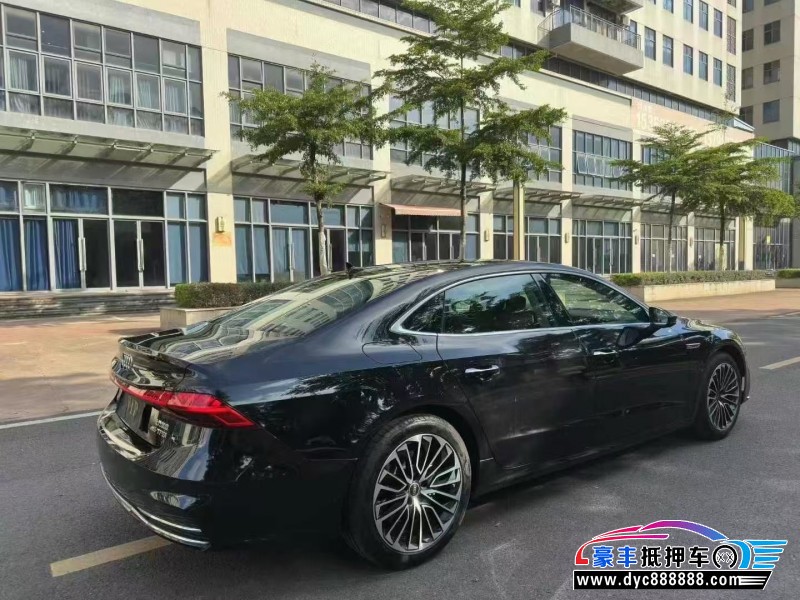 25年奥迪A7轿车抵押车出售