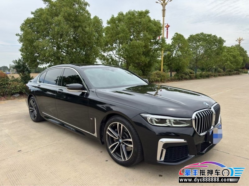 22年宝马7系轿车抵押车出售