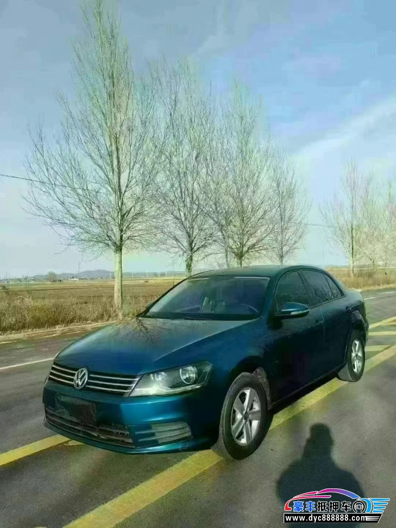 14年大众宝来轿车抵押车出售