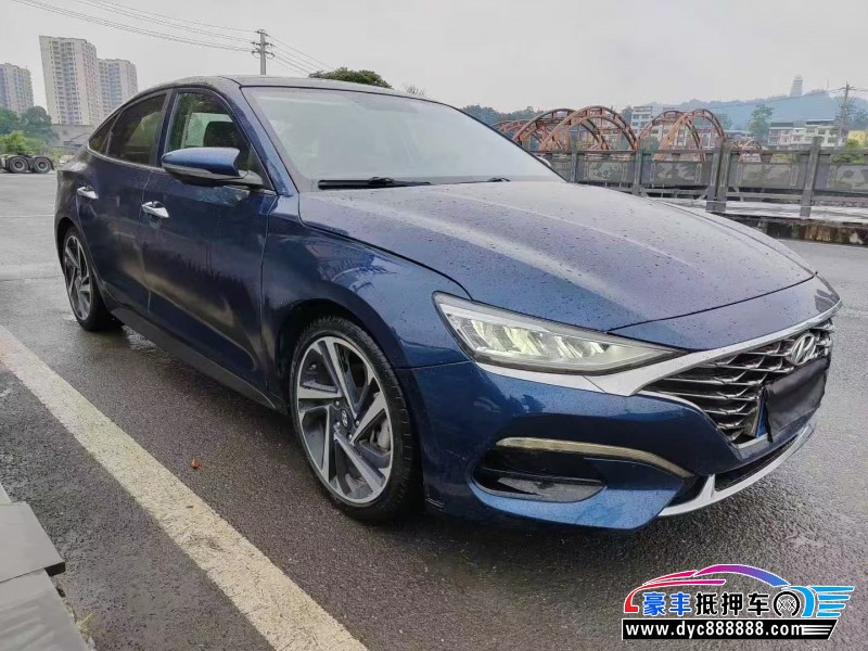 20年现代菲斯塔轿车抵押车出售