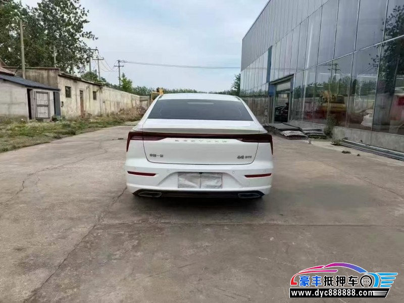 23年奔腾B70轿车抵押车出售