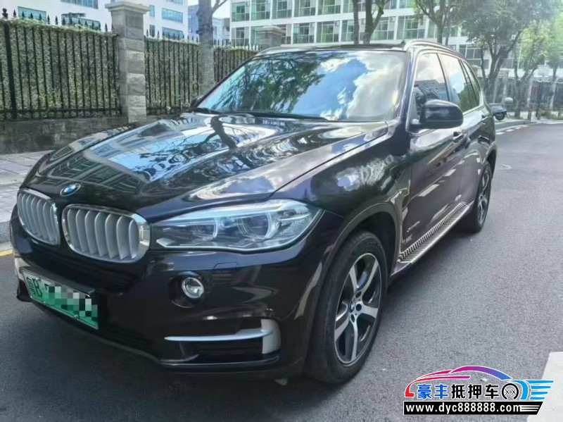 17年宝马X5轿车抵押车出售